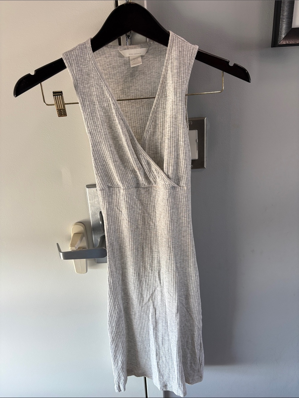 H&M Light Grey Ribbed V-Neck Sleeveless Dress, nursing friendly, XS